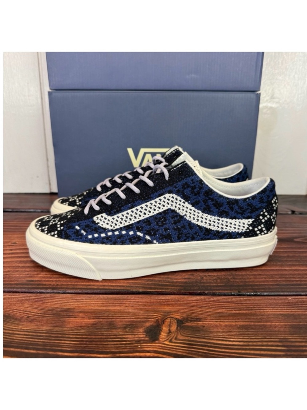 NIB Vans LX Old Skool 36 EK Cheetah Navy Knit Sneakers - New in Box!